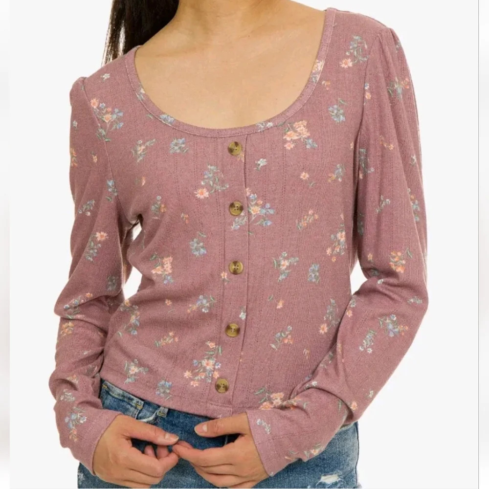 Hippie Rose Fig Floral Pointelle Knit Button Trimmed Soft and Cozy Top Size XL